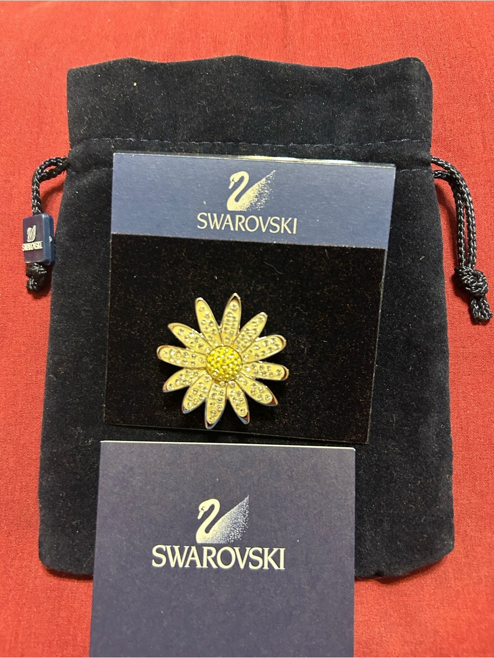 Swarovski Yellow Crystal Daisy Brooch with Gold Tone